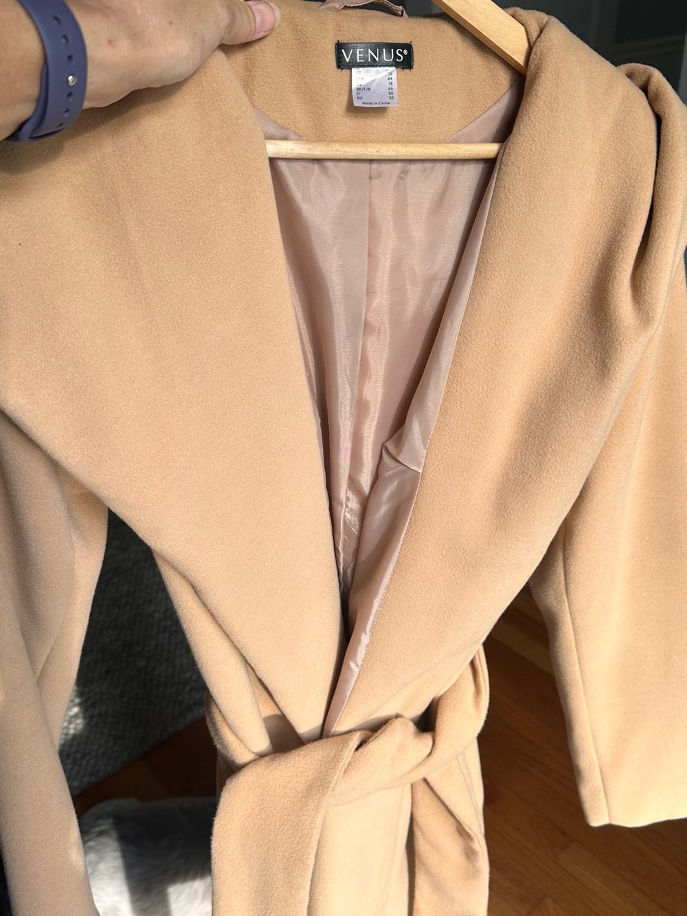 VENUS Camel color Coat with Hooded Collar